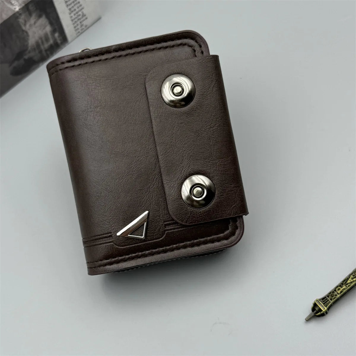 Men Retro Slim Bifold Leather Wallet