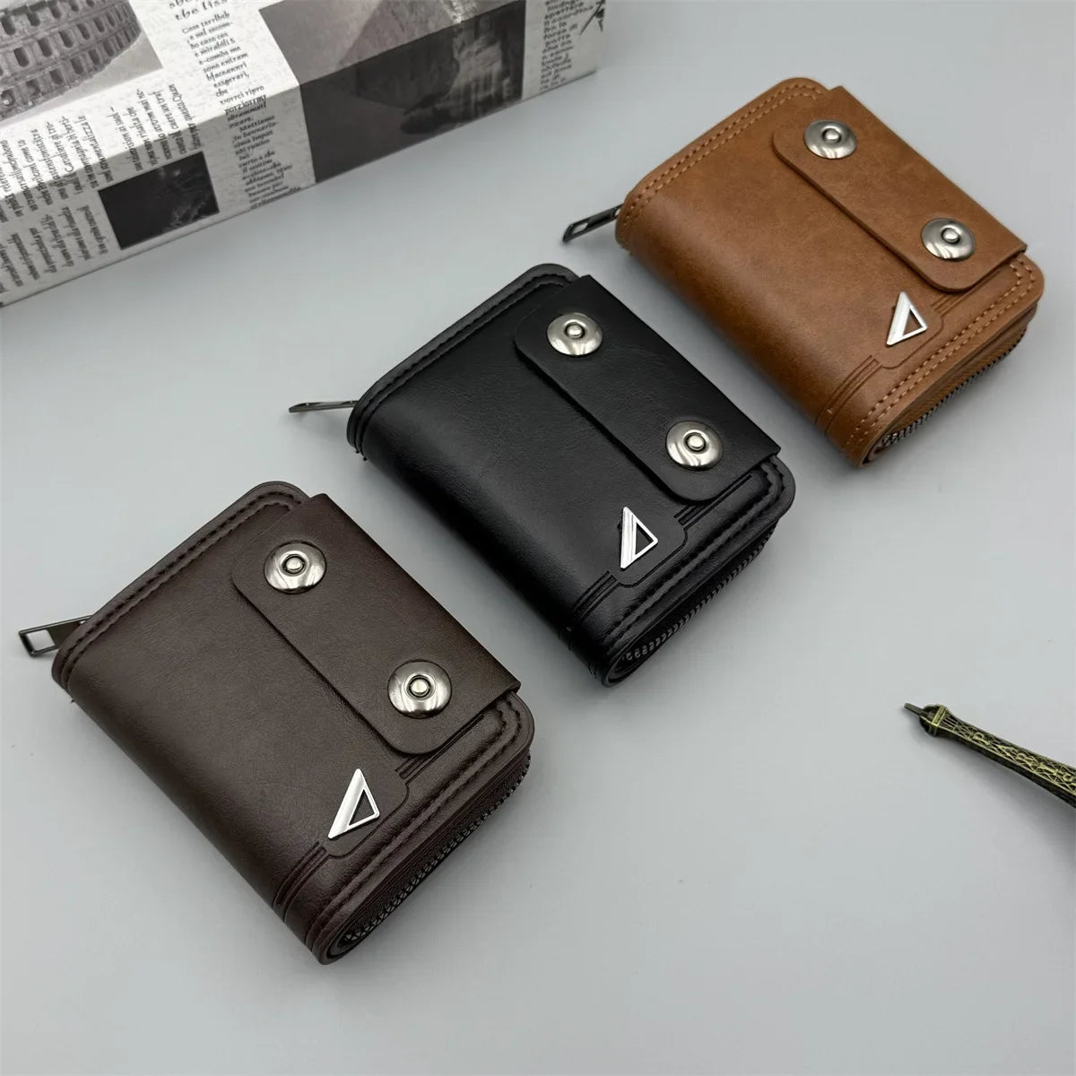 Men Retro Slim Bifold Leather Wallet