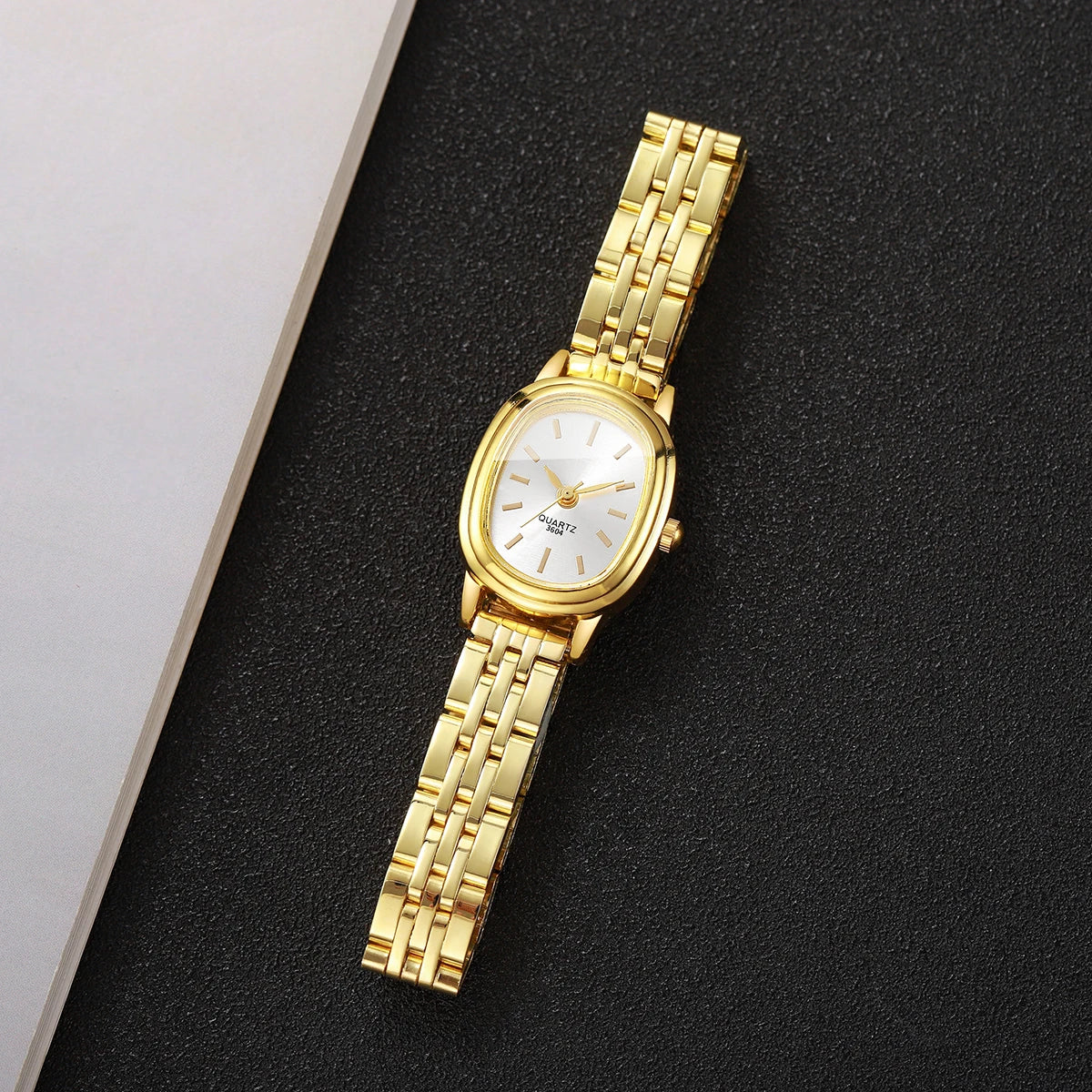 Women’s Oval Dial Quartz Watch