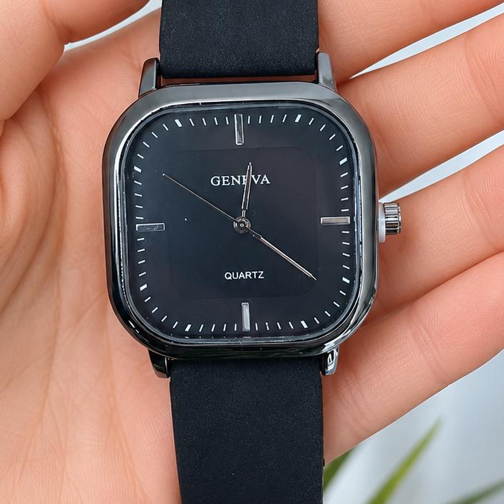 Minimalist Square Quartz Leather Strap Men’s Fashion Wrist Watch